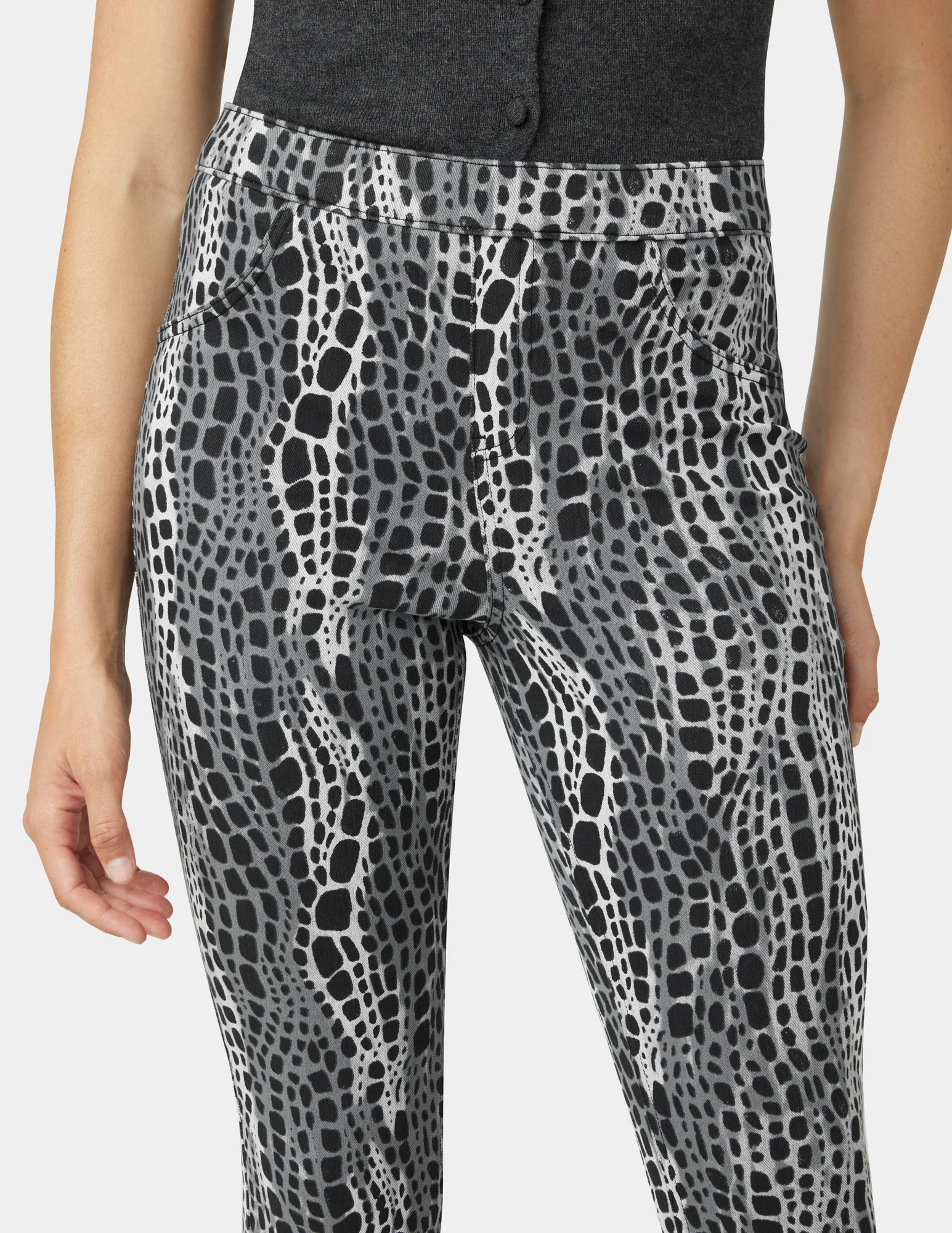 Abstract Animal Denim Legging - Image 5