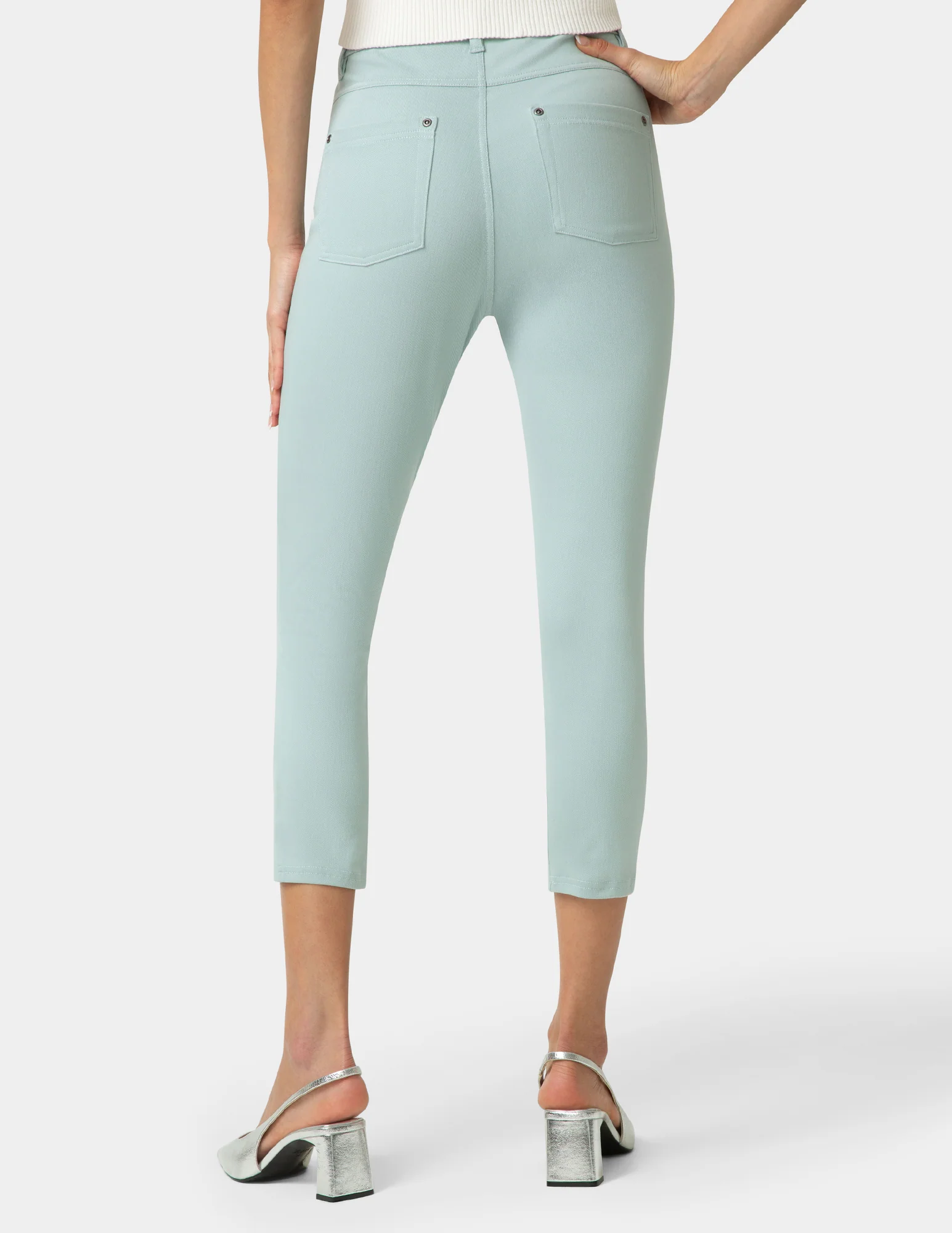 Hi-Rise Ultra Soft Denim Capri Legging - Image 3