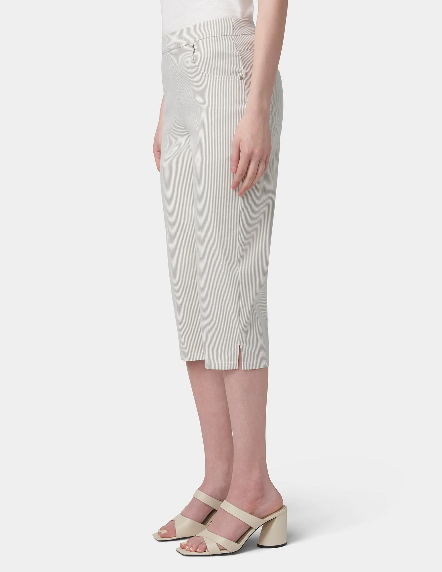 Spring Stripe Pedal Pusher - Image 4