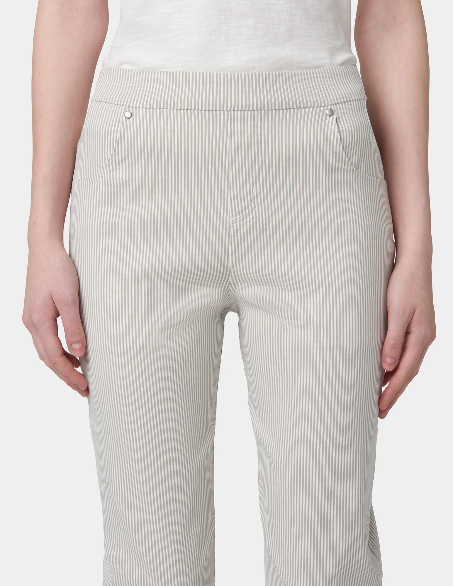 Spring Stripe Pedal Pusher - Image 5