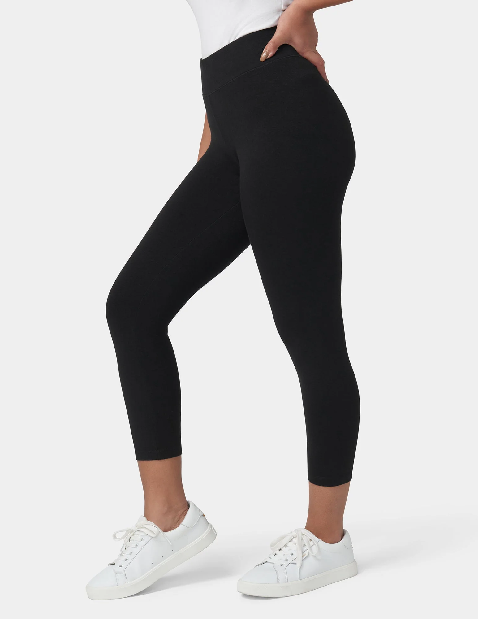 Ultra Capri with Wide Waistband - Image 4